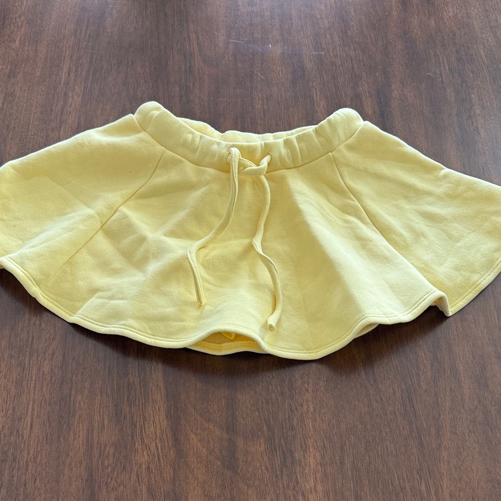 Yellow sports Skirt